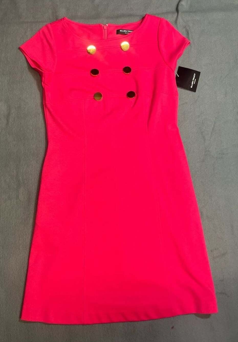 Ellen Tracy Pink Short Sleeve Sheath Dress with Gold Buttons Size P8